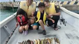【距离冲绳美丽海水族馆仅3分钟车程】仅限一人团体的私人船钓之旅。欢迎初学者! 3小时船钓方案♪♪