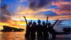 [Okinawa, Onna Village] Bioluminescent Plankton & Starry Sky Night Snorkeling | Enjoy a fantastic snorkeling experience under a glittering starry sky, cave exploration, and observation of mysterious, glowing bioluminescent plankton!