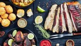 Small-group culinary tour in St Maarten