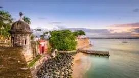 Self-guided walking audio tour of the old San Juan