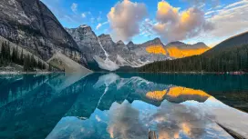 Moraine Lake Extended 4-Hour Experience from Canmore / Banff
