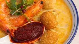 Singapore Hawker Market Experience – 7 Tastings in Chinatown