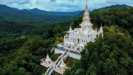 独家半日游:白塔与艾尔芬农场咖啡馆 | 清迈