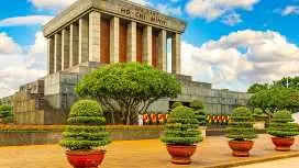 From History to Kitchen: Hanoi Walking Tour, Lunch, Massage & Cooking Class