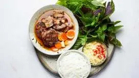 ブンチャー料理教室 – 2時間の体験型料理教室