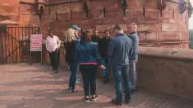 From Delhi: Same Day Private Tour of Taj Mahal, Fort & Itmad id Daula By Train