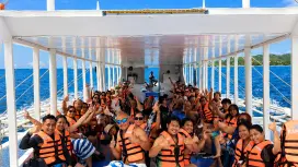 Boracay Ultimate Island Hopping Tour: Water Slide, Cliff Jump, Buffet Lunch & Parasailing