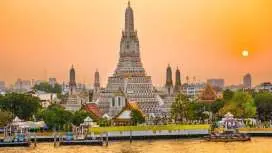 Bangkok Temple Tour: Wat Pho & Wat Arun | Thailand