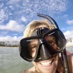 Beginner Snorkeling on Coral Reef | Oahu