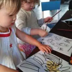 발리 베이비시터&내니 보모 서비스