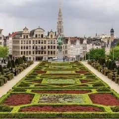 [Exclusive Private Charter Car] Customized one-day chartered private charter car tour in and around Brussels, Belgium with Chinese-speaking driver