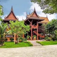 Ruen Sakhon Cafe & Restaurant|沙沒沙空