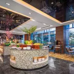 Khách sạn Grand Skylight International Guanlan, Thâm Quyến, Trung Quốc | Bữa tối tự chọn | Ẩm thực kết hợp Hoài Quảng | Gần tuyến tàu điện ngầm số 4 | Sam's Club | Costco | Chợ cổ Guanlan