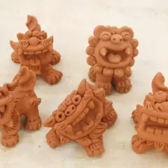 【沖縄・那覇市】キャンペーン中!沖縄琉球土で作る「陶器シーサー作り体験」初心者の方も歓迎!牧志駅から徒歩8分!