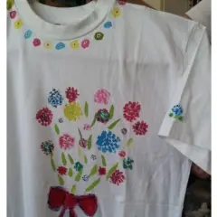 [Nagano, Obuse] "Hand-drawn dyeing experience" at the workshop of Zashiki Warashi Village. Make T-shirts and more! You can take your work home on the day!