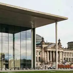 Berlin: Guided Walking Tour around the Reichstag|Germany