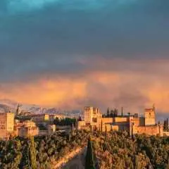 From Málaga: Sunset Alhambra Tour with Tickets|Spain