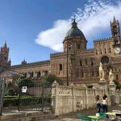 From Cefalù: Palermo Guided Walking Tour with Street Food|Italy