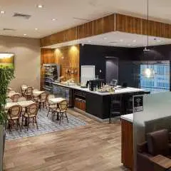 坎昆國際機場(CUN) | Terminal 2 | VIP lounge by MERA | 貴賓室服務