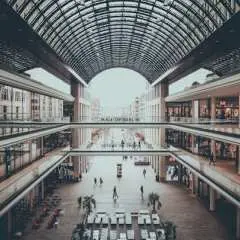 Berlin Instagram photo experience with a private local
