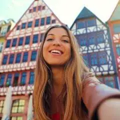Remarkable architecture of Frankfurt private walking tour