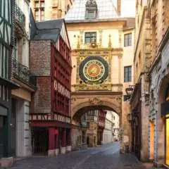 Rouen 2-hour city walking tour with a local