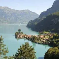 Full-day bus tour to Bernese Oberland and Interlaken from Zurich