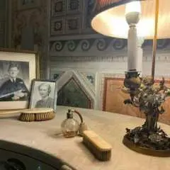 Guided tour of Doria Pamphilj Palace's secret private rooms