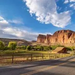 Audio-guided driving tour through Capitol Reef National Park