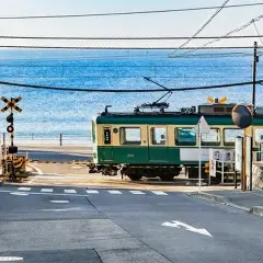 世界的人気アニメの舞台を巡る|鎌倉・江ノ島・湘南海岸 1日観光ツアー(東京発)