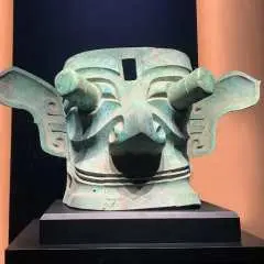 成都大熊貓繁育研究基地+三星堆博物館1日遊