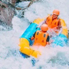 清遠玄真懸崖漂流|4.3 公里原生態激爽漂,山泉水上樂園一次玩盡