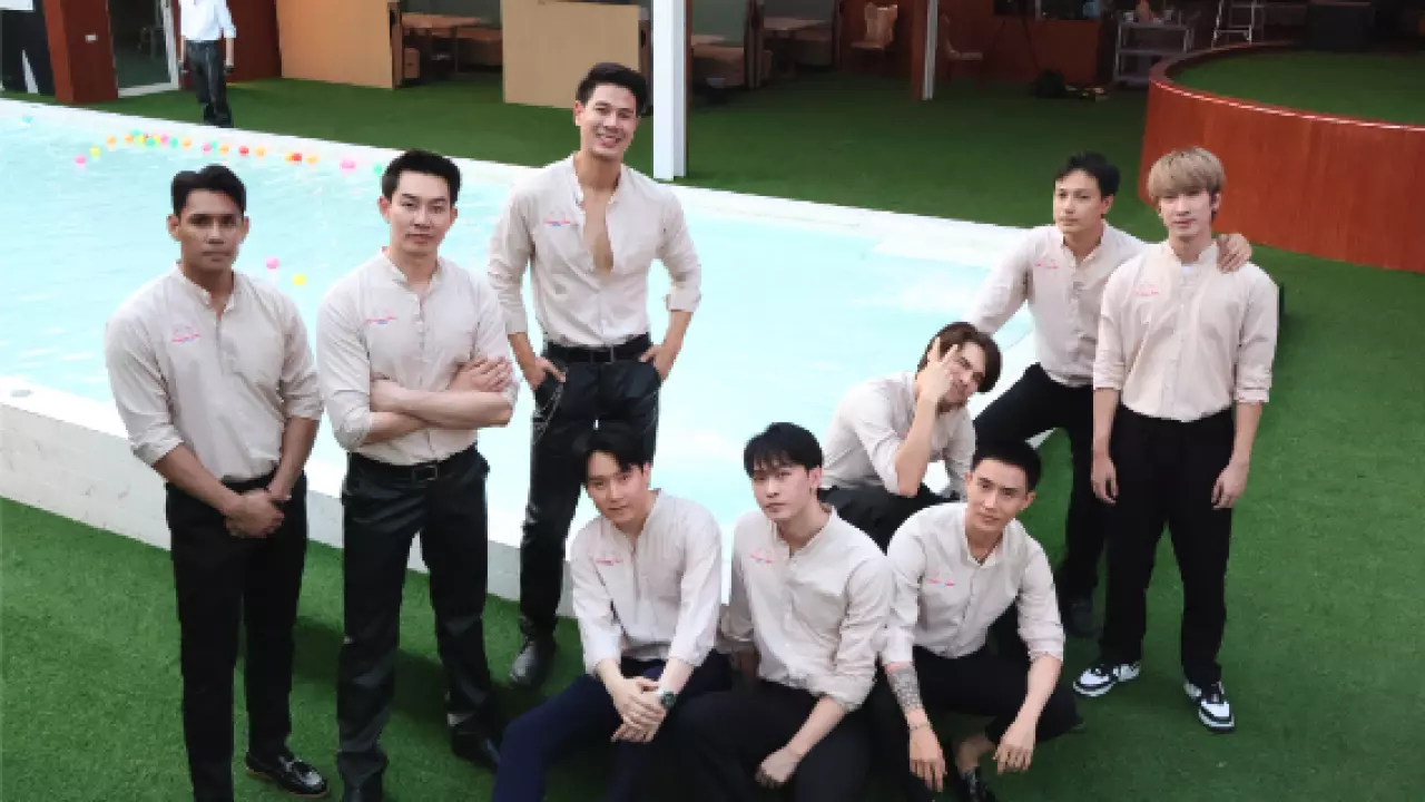 曼谷 Bubble in the Forest Cafe & 人氣男模餐廳