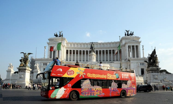 Hop-on hop-off Rome bus tour 24 or 48-hour tickets