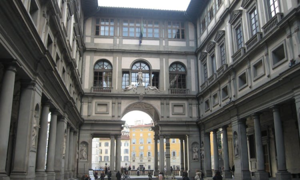 Florence full-day guided tour with Uffizi and Accademia skip-the-line tickets