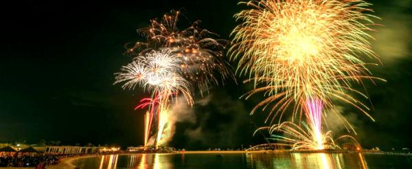 【期间限定】第47届海洋博公园夏季烟火大会!!巴士接送行程(那霸、北谷出发)