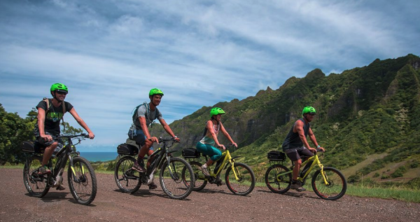 夏威夷歐胡島|古蘭尼牧場電動登山自行車之旅 | Kualoa Ranch e-Mountain Bike Tour