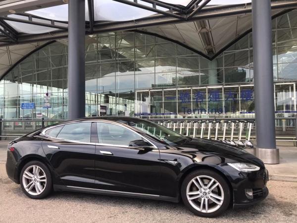 5/7 Seater Luxury RV Hong Kong Airport Transfer Service