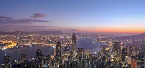 [Hong Kong Chartered Car Self-guided Travel] Optional 4 / 6 / 8 hours itinerary | Chinese and English driver service