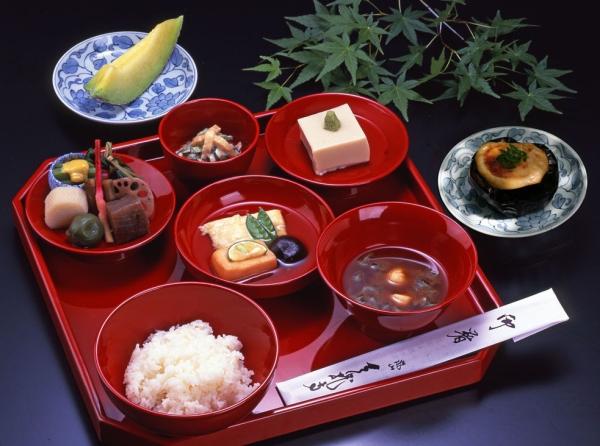 Kyoto, Japan | Shojin Ryori (Buddhist Dining) at Tenryu-ji Temple | Michelin-Recommended Restaurant