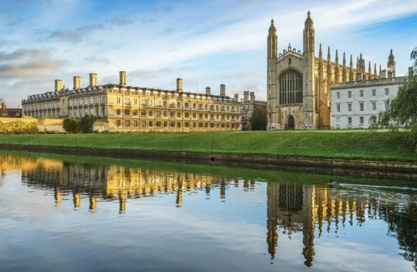 Special Offer | [Exclusive Private charter car] London, UK Private charter car Stonehenge, Oxford, Windsor, Cambridge, Windsor and other routes for a day trip・Chinese-speaking driver