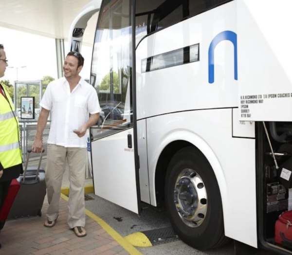 Gatwick Airport to London Victoria Coach Station Bus Tickets | UK