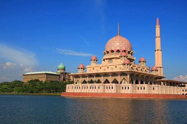 【馬來西亞旅遊】馬來西亞好好玩~彩虹黑風洞、兩晚五星飯店、大紅花渡假村、黃金棕櫚渡假村五日