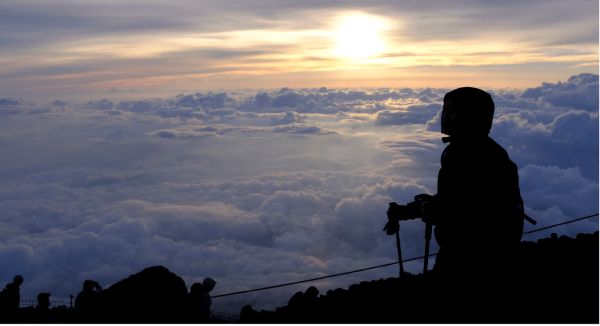 攻頂富士山・東京機加酒半自由行 5 日|富士山山屋 1 晚+自選池袋飯店 3 晚|酷航・1 人成行 (吉田路線)