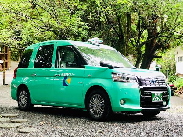 [Departing and returning from Kumamoto City] Enjoy Kumamoto's popular spots with a sightseeing taxi tour (Kumamoto Castle, Suizenji Temple, Aso Nakadake Crater, Aso Shrine)