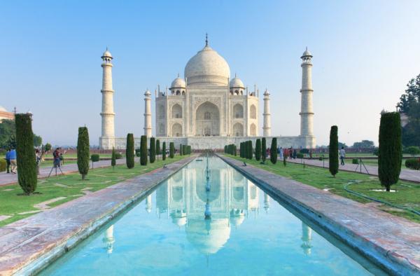 インドのバンガロール空港 (BLR) からバンガロール市内まで | プライベートカーサービス空港送迎