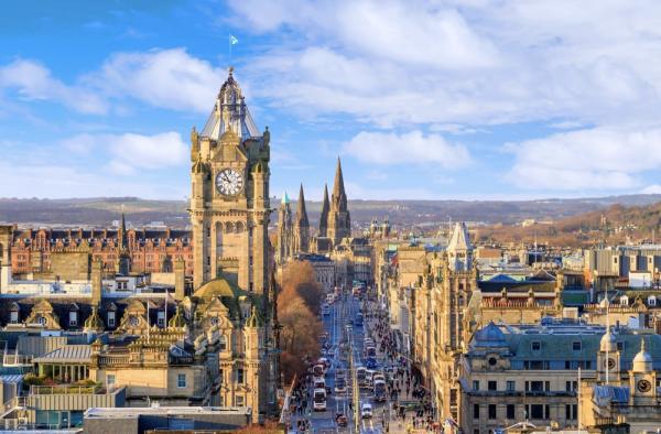 สหราชอาณาจักร | สถานีลอนดอนเซนต์แพนคราส สถานีเซนต์แพนคราสไปและกลับจากลอนดอนซิตี้ | บริการรถส่วนตัวรับส่งพร้อมคนขับที่พูดภาษาจีน