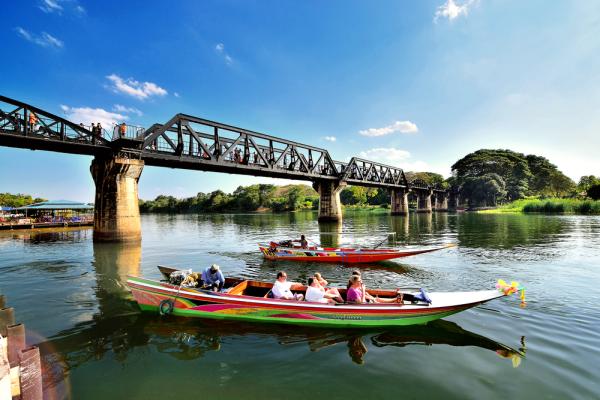 Tour Xe Riêng Tham Quan Bangkok: Kanchanburi, Thác Erawan, Đường Sắt Tử Thần & Sông Kwai