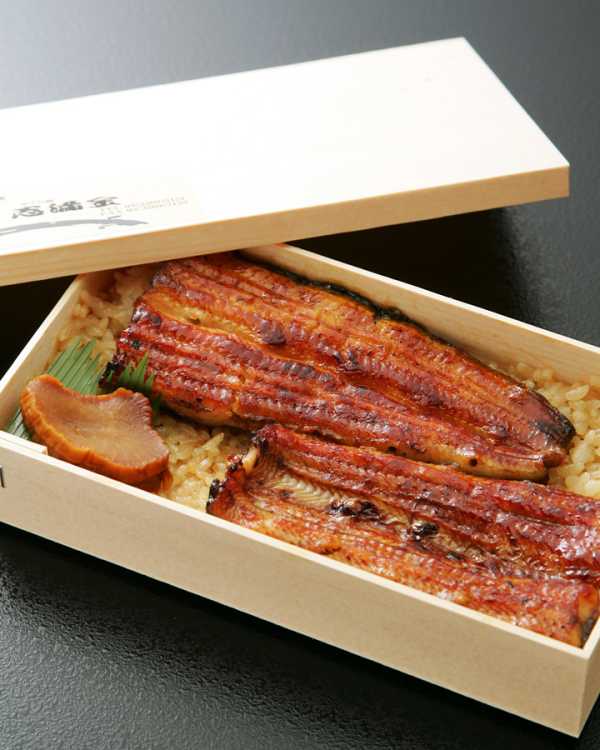 Iidabashi/Kagurazaka, Tokyo | Japanese cuisine Kagurazaka Shimakin(かぐら坂 志満金)| Seat Reservation Only