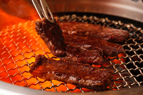 Ginza, Tokyo | Beef restaurant Ginza Chikamitsu(銀座 ちかみつ 六丁目)| Seat Reservation Only